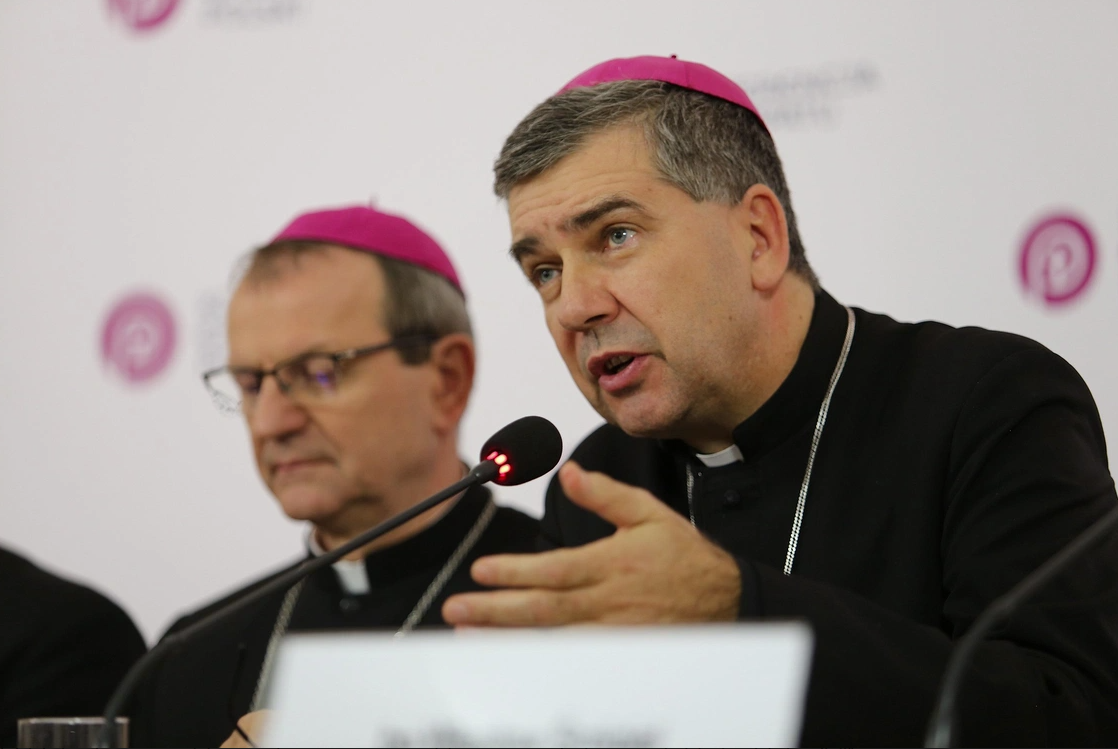 Przewodniczący Komisji Wychowania Katolickiego KEP zachęca uczniów do udziału w zajęciach z religii w szkole