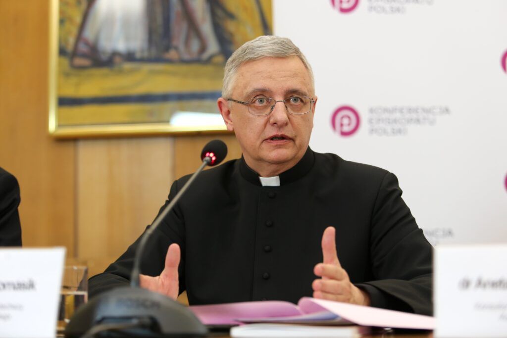 Ks. prof. Piotr Tomasik nt. lekcji religii